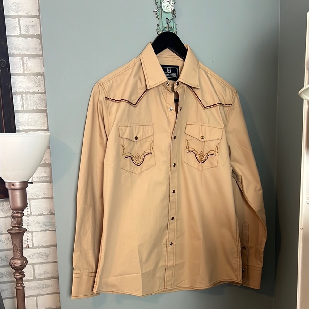 Salvaje Oeste Western-Style Embroidered Button-Up (Snap) Shirt